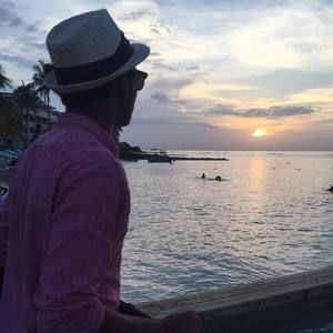 Meet your Posher, Keyur